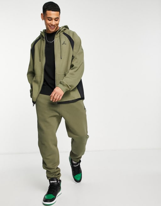 Olive green jordan on sale sweatsuit