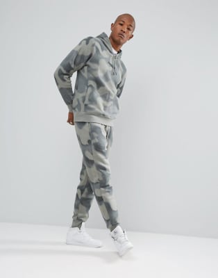 nike camouflage jogging suit