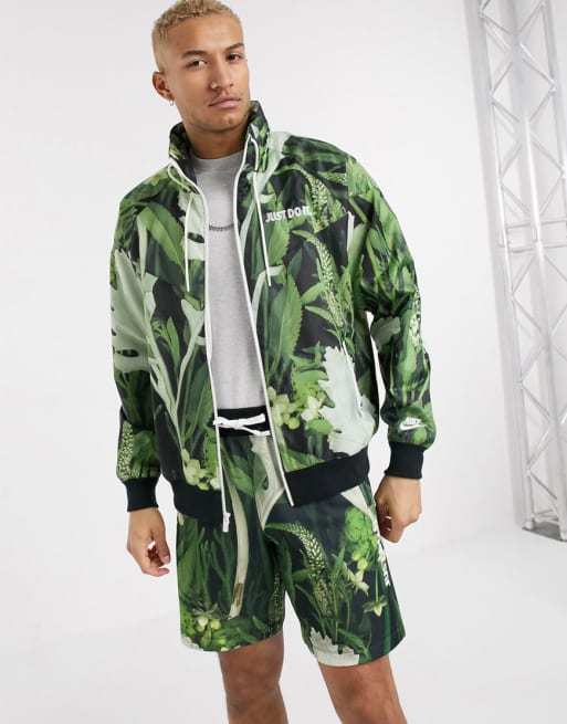Nike – Just Do It – Set med tropiskt lövmönster