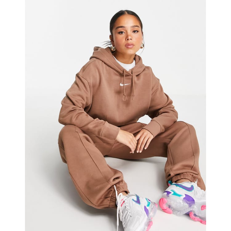 Tan store nike tracksuit