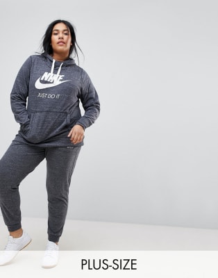 nike plus size tracksuit