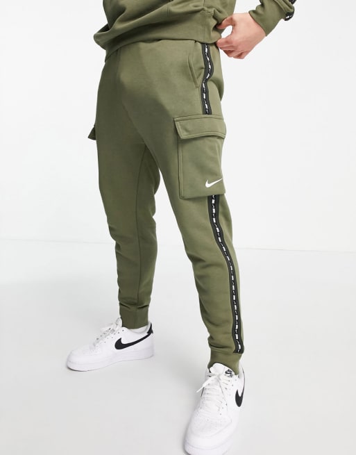 Nike - Survêtement en polaire à bande griffée - Kaki