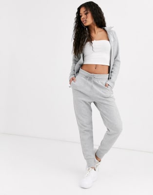 gray nike tracksuit