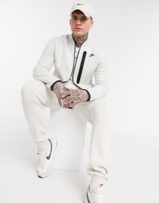 white nike tracksuit