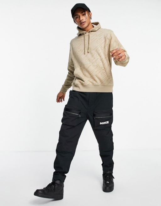 Nike – Trainingsanzug in Khaki mit durchgehendem Swoosh-Logo