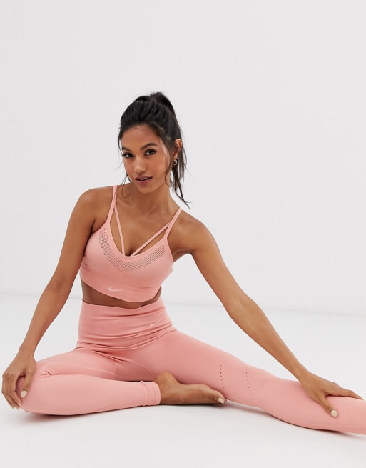 Nike shop yoga set