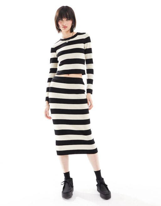 Noisy May knitted co-ord in black & white stripe