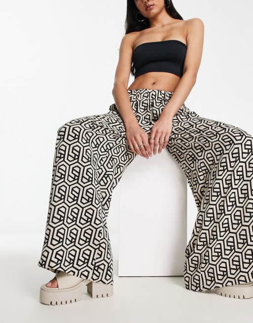 Object - Coordinato con camicia e pantaloni con stampa geometrica