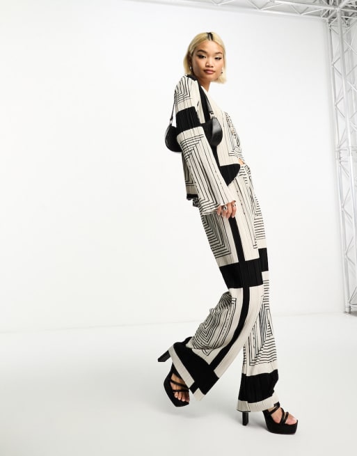 Object - Coordinato con stampa monocromatica con top plissé sul davanti e pantaloni a fondo ampio