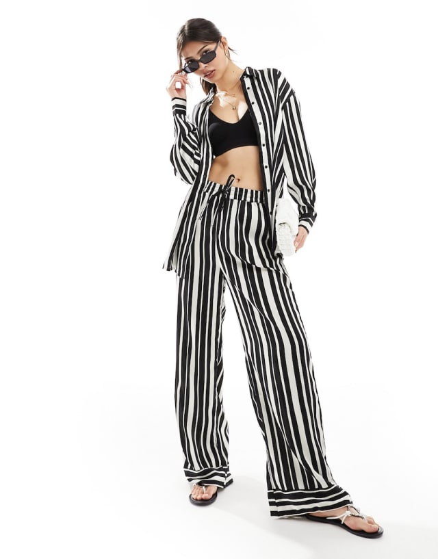 ONLY - black and white stripes co-ord