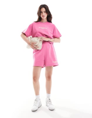 ONLY - Co-ord set van sweatstof met California-print in roze | ASOS