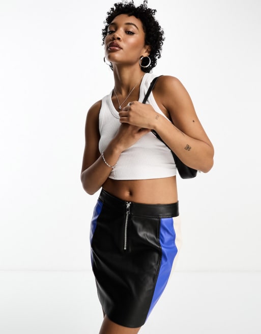 Only faux leather set in black and blue