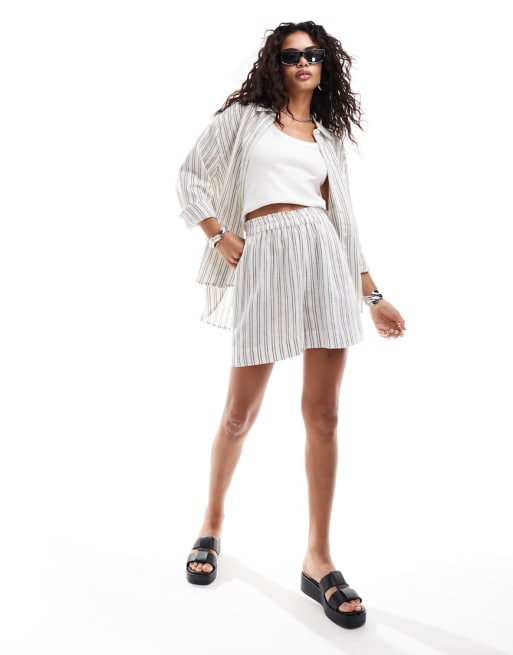 ONLY linen mix co-ord in white with grey stripe