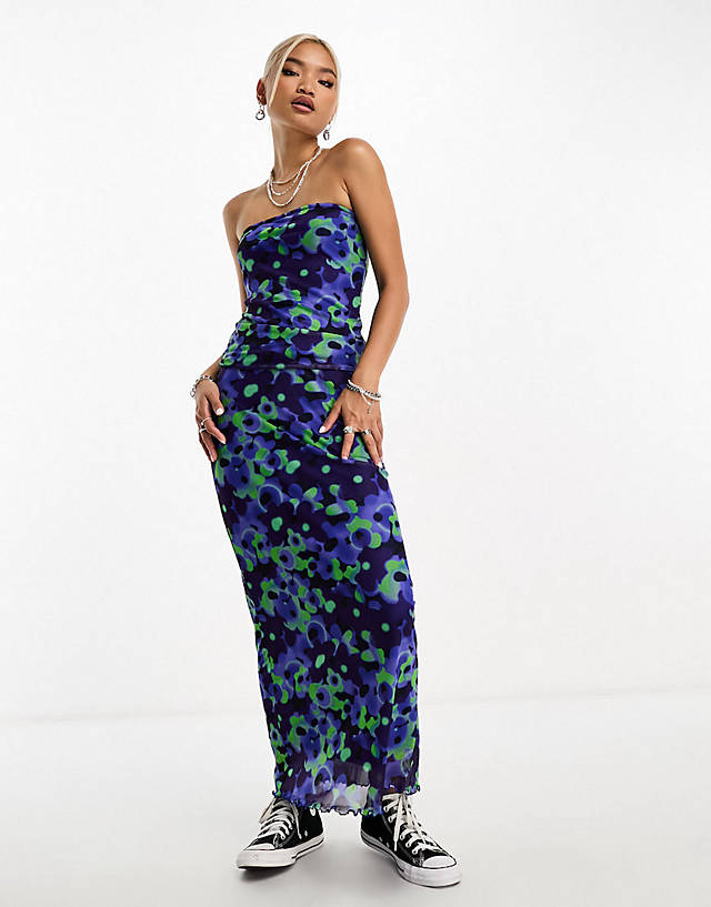 ONLY - mesh bandeau crop top co-ord in blue abstract floral