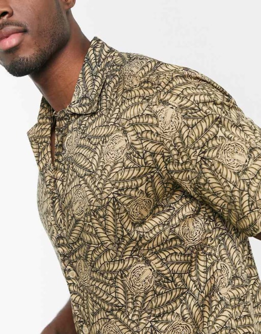 Only & Sons - Camicia e pantaloncini con stampa tigrata color sabbia in coordinato