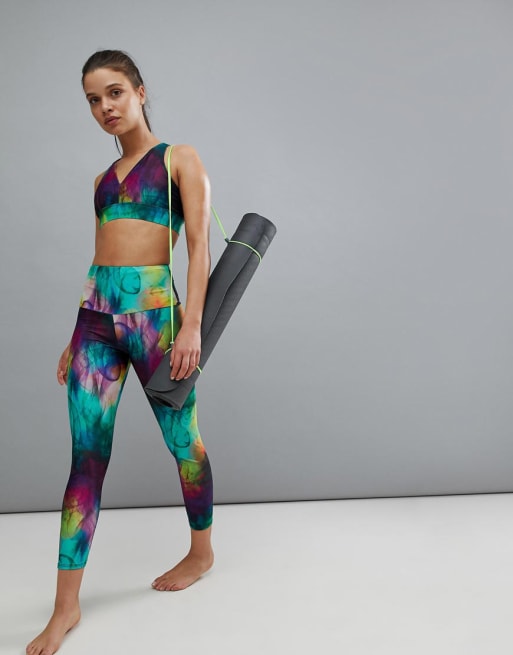 Onzie – BH mit überkreuzter Rückseite und Leggings mit Muster