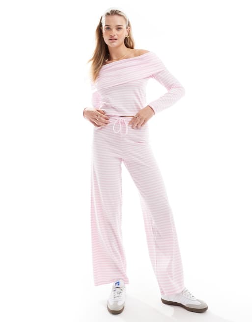 Pieces - Co-ord set van geribbelde gestreepte bandeau-top en broek van jersey in roze
