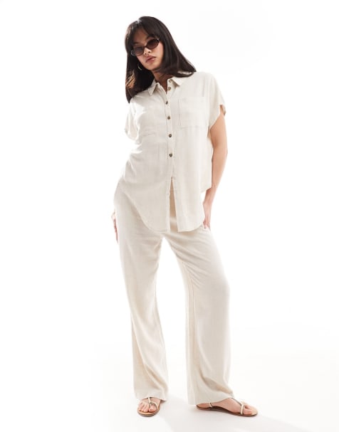 Pieces – Leinenset mit vorne gebundenem Hemd und Hose mit weitem Bein in Creme - view 1