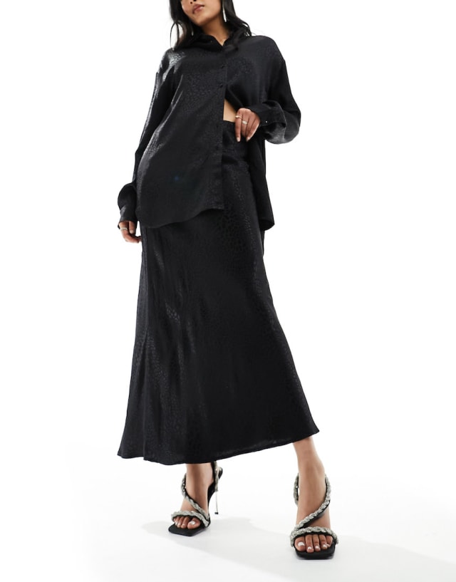 Pimkie - satin shirt and maxi skirt co-ord in black animal