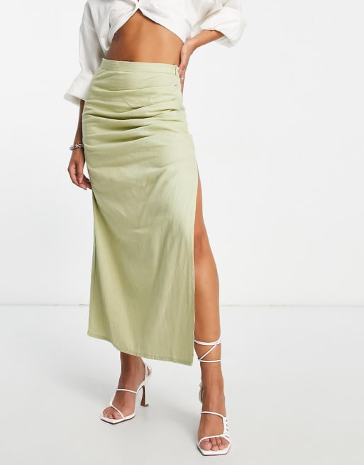 Pretty Lavish set in olive