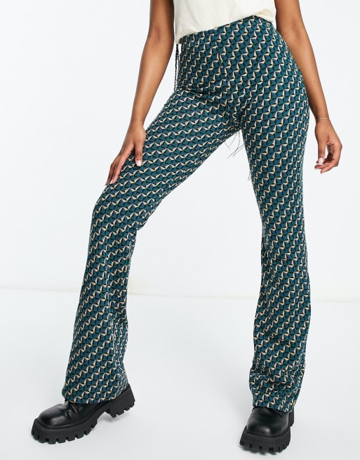 Pull&Bear - Coordinato con top in jacquard con cut-out e pantaloni colore blu