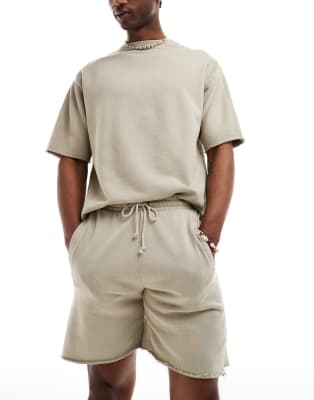 Pull&Bear distressed hem set in camel