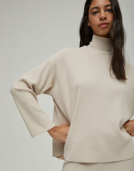 Pull&Bear soft touch set in camel