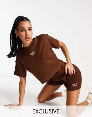 Reebok Classics – Toast – Brązowy zestaw, tylko w ASOS