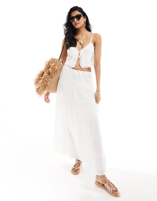 SNDYS - Coordinato con gonna lunga e top allacciato sul davanti in cotone bianco