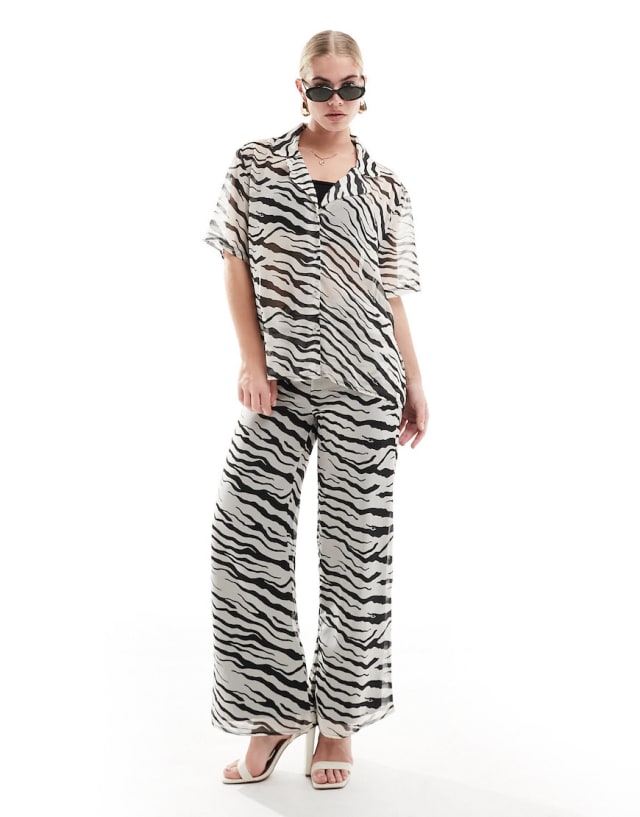 SNDYS - sheer short sleeve shirt and wide leg trousers co-ord in zebra