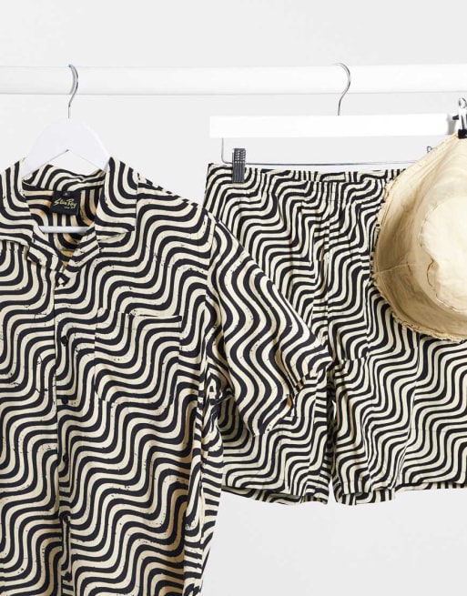 Stan Ray – Kelapa Batik – Kombiteil in Beige mit Batik-Wellenmuster