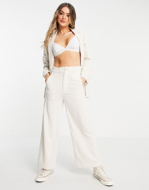 Stradivarius - Coordinato con blazer doppiopetto e pantaloni in lino, colore beige