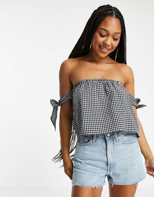 Style Cheat - Geruite crop top met strikbandjes op de schouders en short in zwart-wit, co-ord set