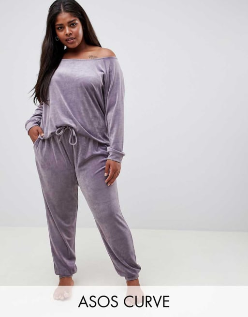Sudadera con escote Bardot y joggers de velour de ASOS DESIGN Curve Lounge