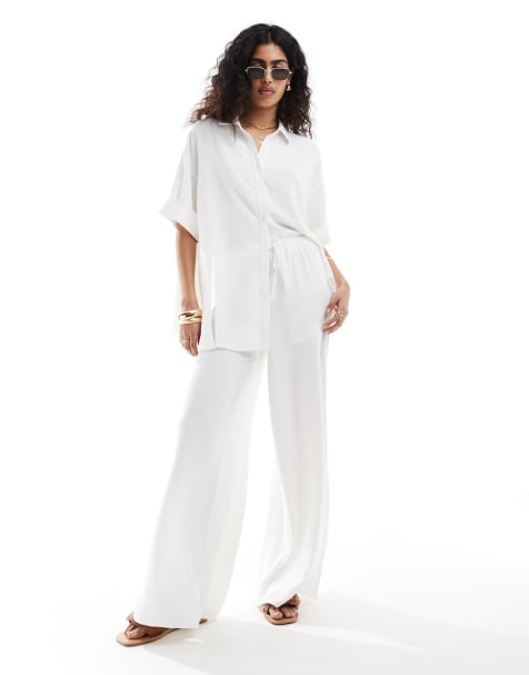 The Frolic - Vanora - Ruimvallend strandoverhemd van co-ord set met split in wit - view 1