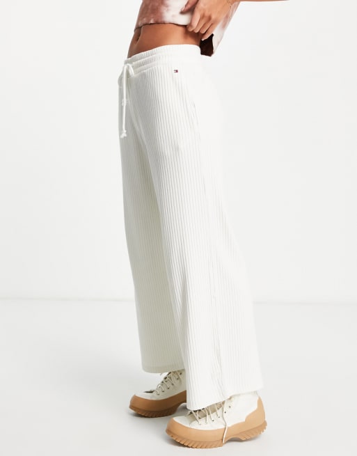 Tommy Hilfiger cotton blend soft loungewear set in ivory
