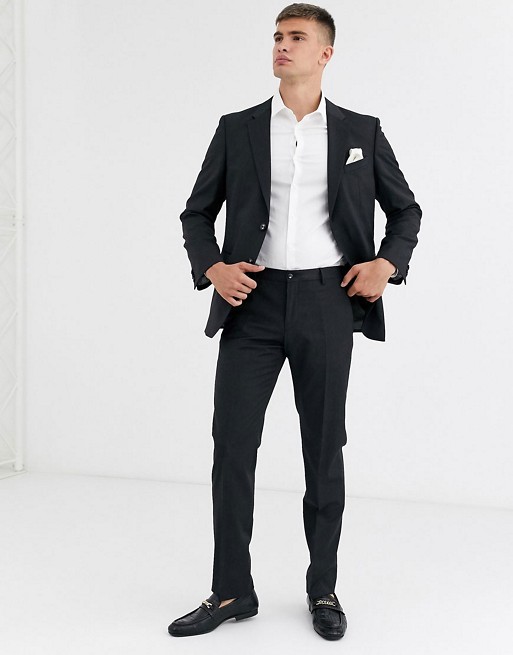 Tommy Hilfiger will extra slim suit