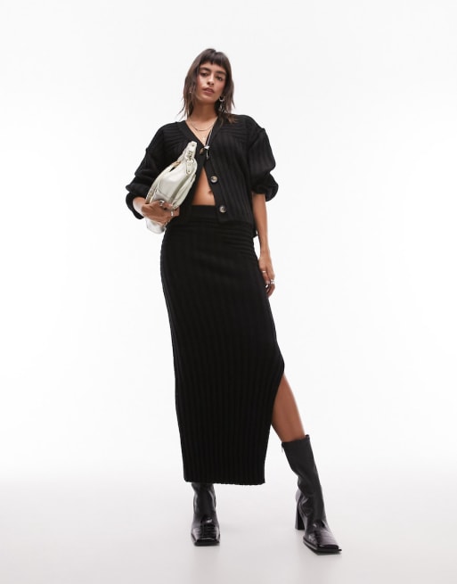 Topshop - Coordinato premium in maglia nera a coste con cardigan a pieghe e gonna