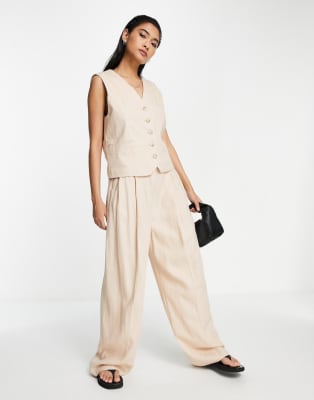 Haut Gilet Imprimé Topshop – Taille 12 – Noir à Fleurs – Sans Manches