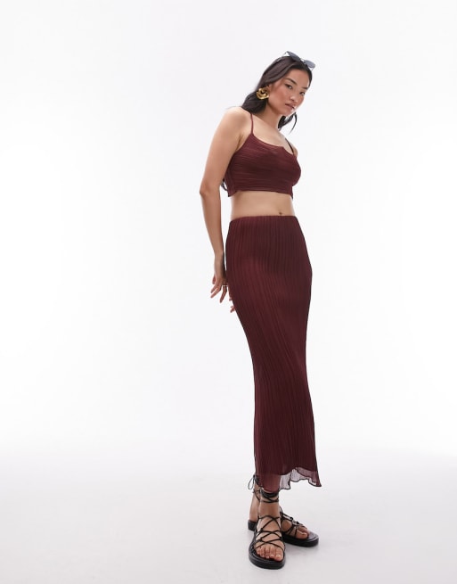 Topshop – Mörkrött, plisserat set