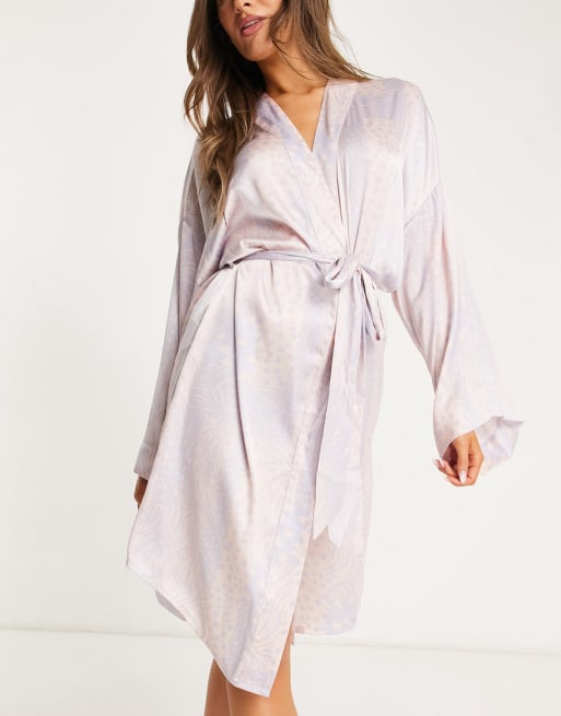 Topshop – Pastellfärgat, djurmönstrat set i satin