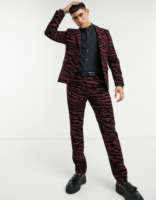 Twisted Tailor - Pak met tijgerprint met textuur in bordeauxrood