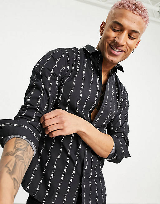 Twisted Tailor set with chain in safety pin stripe in black | ASOS