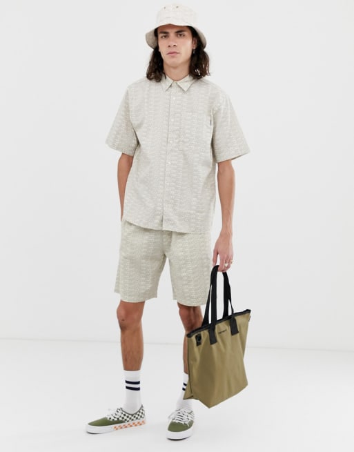 Typo cremefarvet sommersæt fra Carhartt WIP