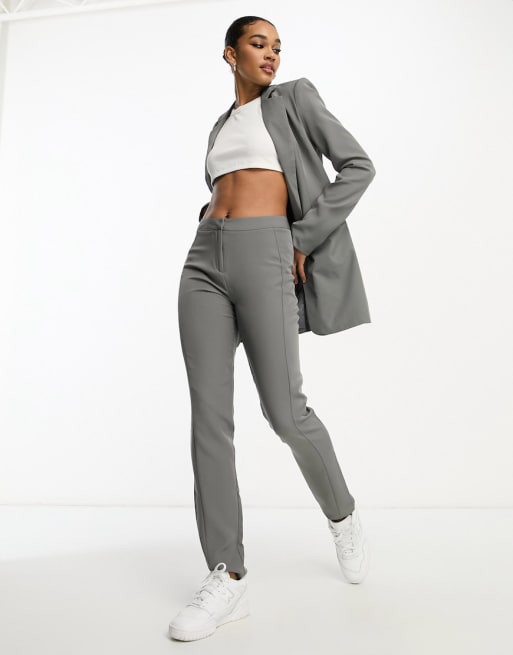 Unique21 Tall - Coordinato con blazer taglio lungo e pantaloni sartoriali a vita alta grigi