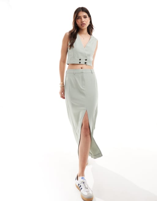 Vero Moda – Set aus kurzer Weste und knöchellangem Rock in Salbeigrün