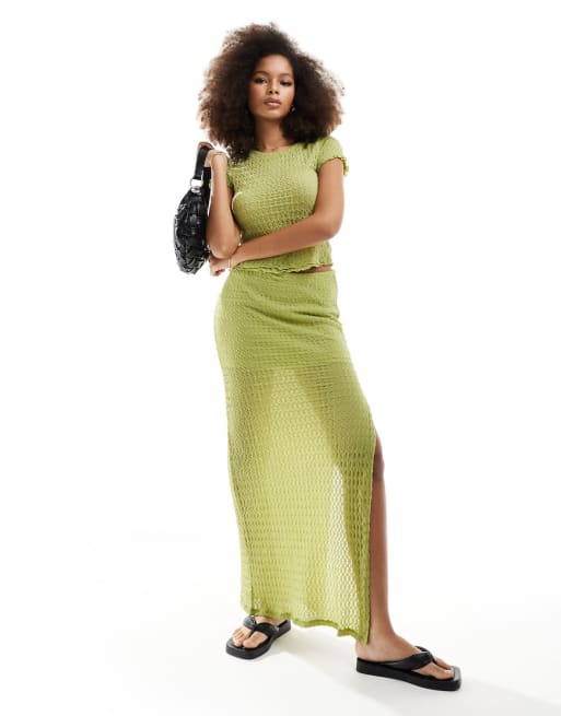 Vero Moda – Set aus strukturiertem Jersey mit T-Shirt und Maxirock in Hellgrün