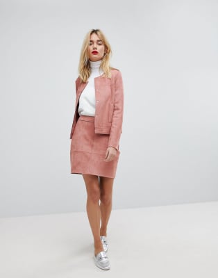 Vero Moda – Set med kavaj och minikjol i mocka imitation
