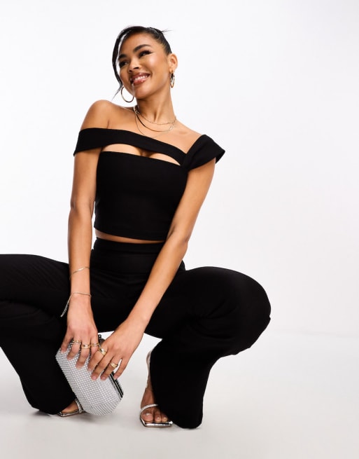 Vesper – Svart set med crop top och byxor