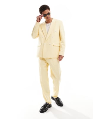 Viggo Lisandro suit in lemon yellow